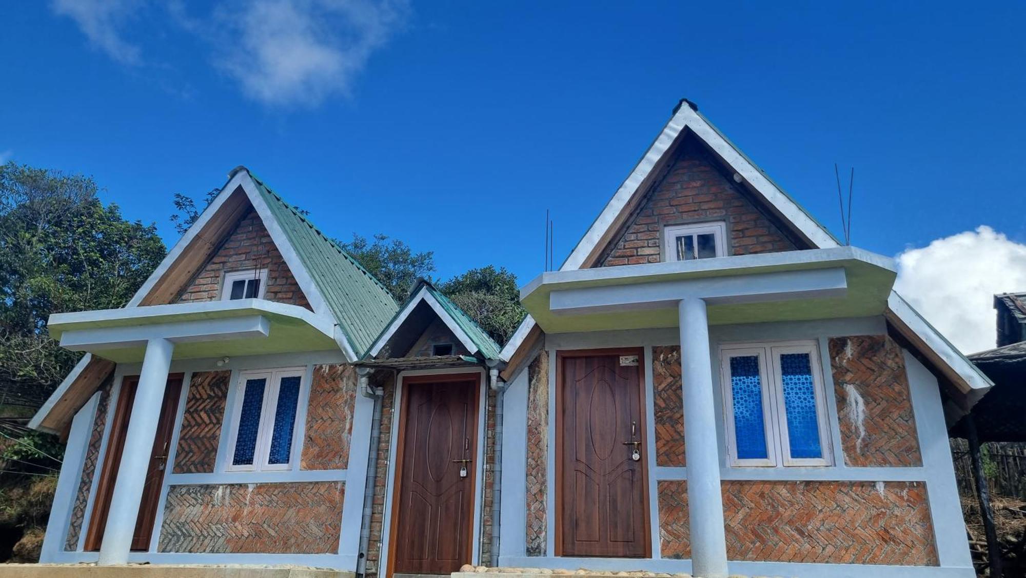 I Basa Homestay Sohrarim Exterior photo